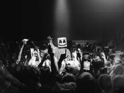 Marshmello ft. FAANGS – Lights On (MIDI Profesional)