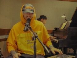mgk – Empty Out Your Pockets (Juice WRLD cover) (MIDI Profesional)