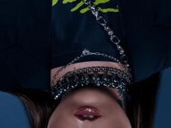 Kenya Grace – Strangers (MIDI Profesional)