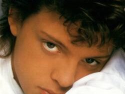 Luis Miguel – Yo Que No Vivo Sin Ti (MIDI Profesional)