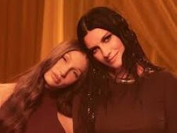 Laura Pausini ft. Yami Safdie – ESO Y MÁS (MIDI Profesional)