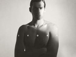 Omar Apollo ft. Daniel Caesar – Invincible (MIDI Profesional)