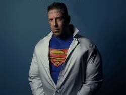 Tom MacDonald – Superman (MIDI Profesional)