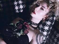 Sena Sener – Porselen Kalbim (MIDI Profesional)