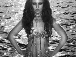 Jess Glynne – Easy (MIDI Profesional)